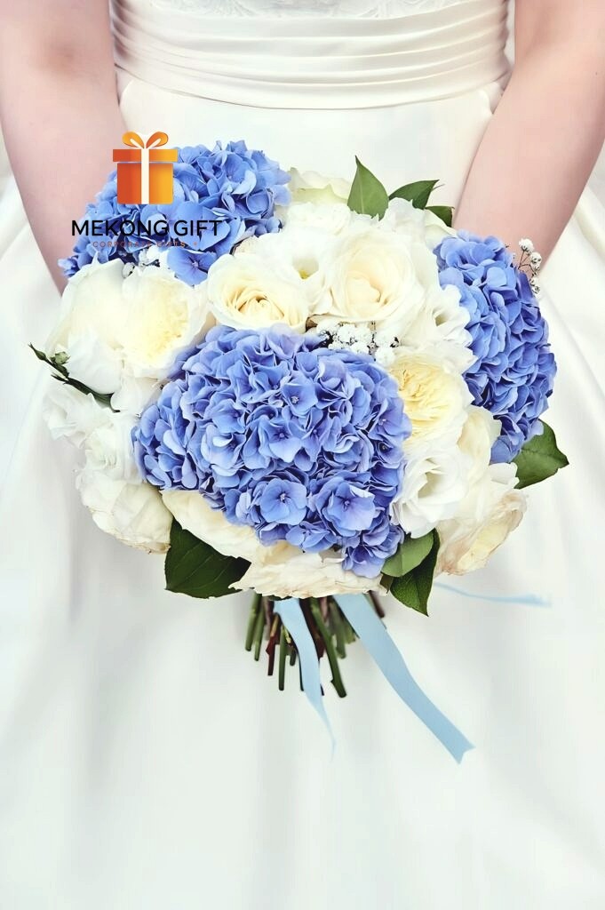 Có nhiều màu sắc hoa cẩm tú cầu cho cô dâu lựa chọn